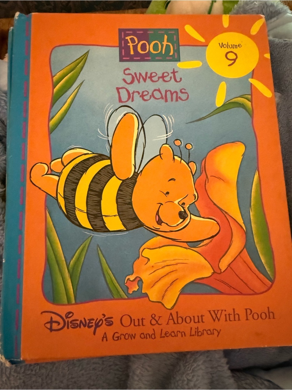 Disney Pooh Sweet Dreams Hardcover Book